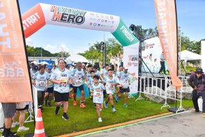 สสส. – มูลนิธิรณรงค์เพื่อการไม่สูบบุหรี่ ผนึกกำลัง-กกท.-กทม. จัดกิจกรรม “Healthy Hero” เดิน-วิ่ง เพื่อสุขภาพ สร้างฮีโร่สสร้างสังคมกีฬา